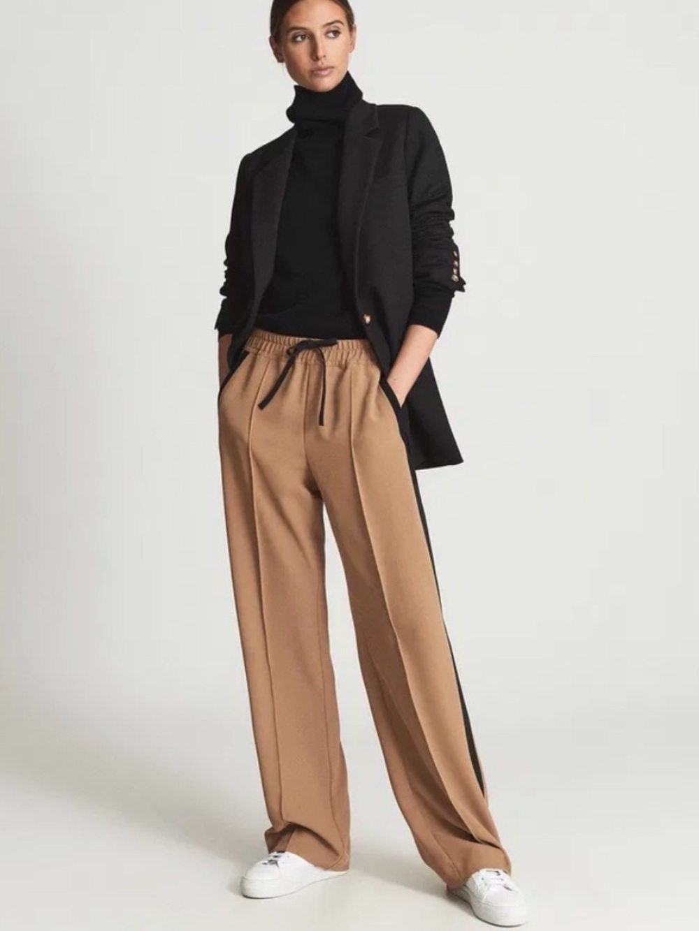 Reiss Frazer Wide Leg Side Stripe Trouser in Camel Size 6P